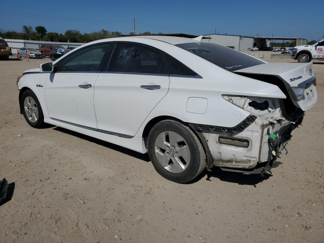 2011 HYUNDAI SONATA