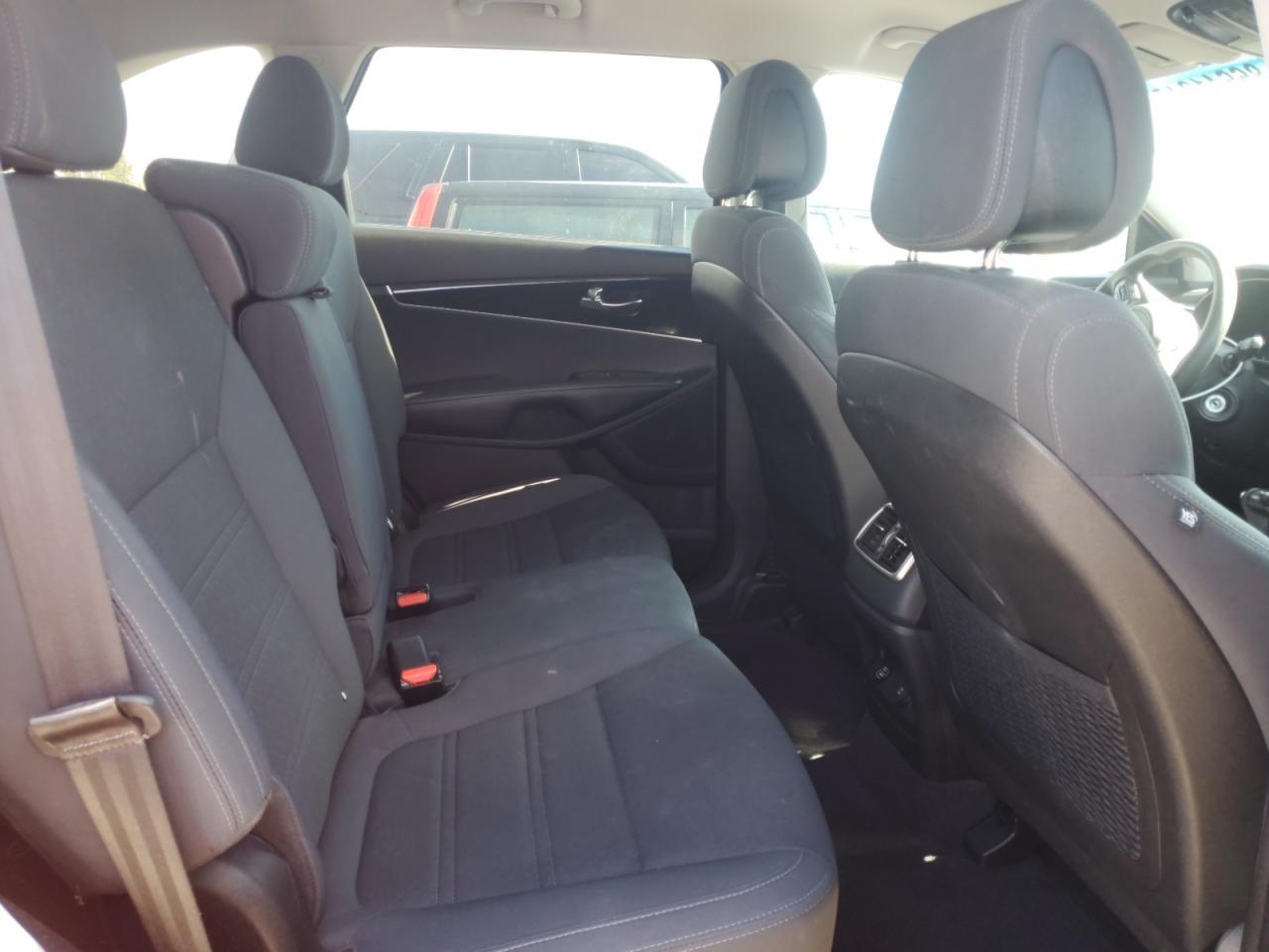 2017 KIA SORENTO