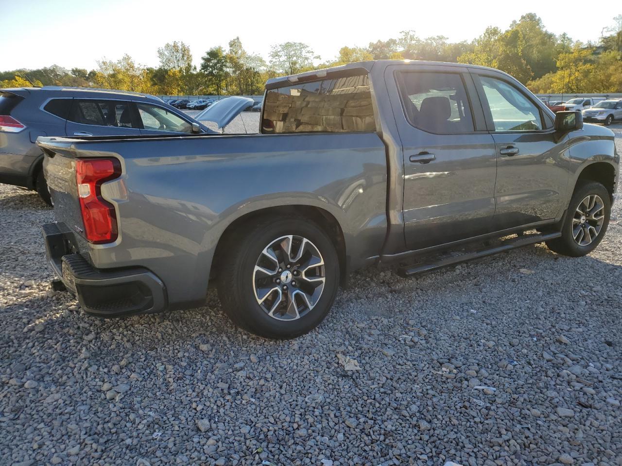 2021 CHEVROLET Silverado