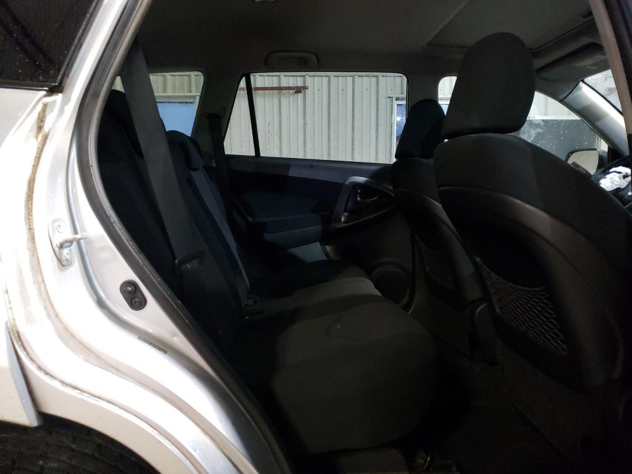2011 TOYOTA RAV4