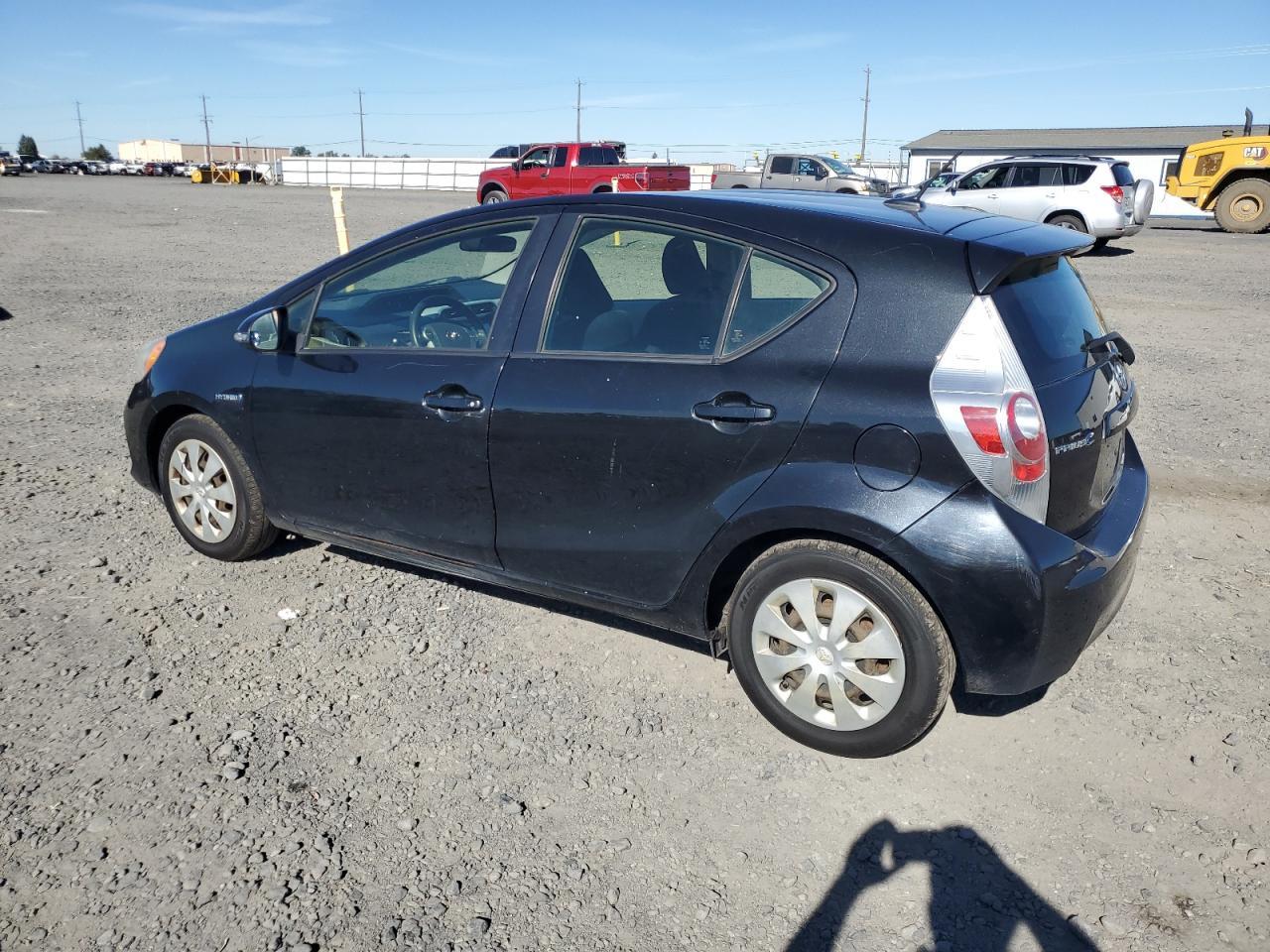 2012 TOYOTA Prius c