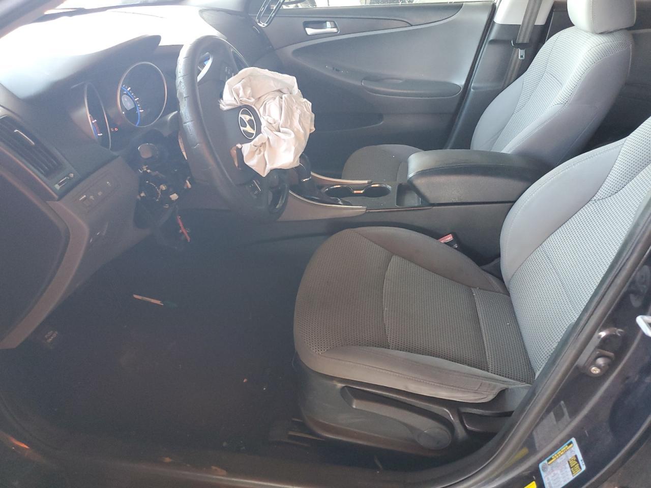 2012 HYUNDAI SONATA