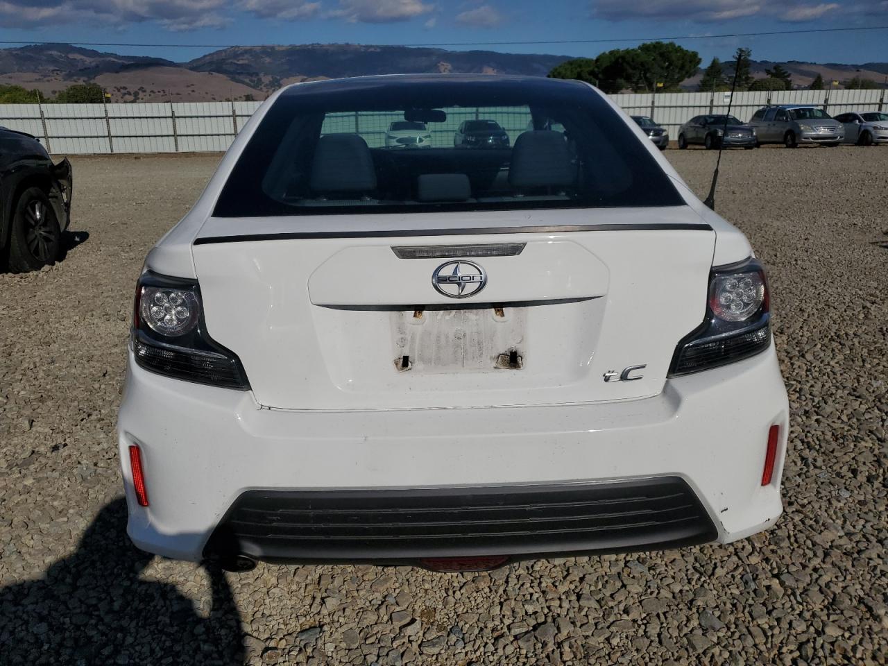 2014 TOYOTA SCION