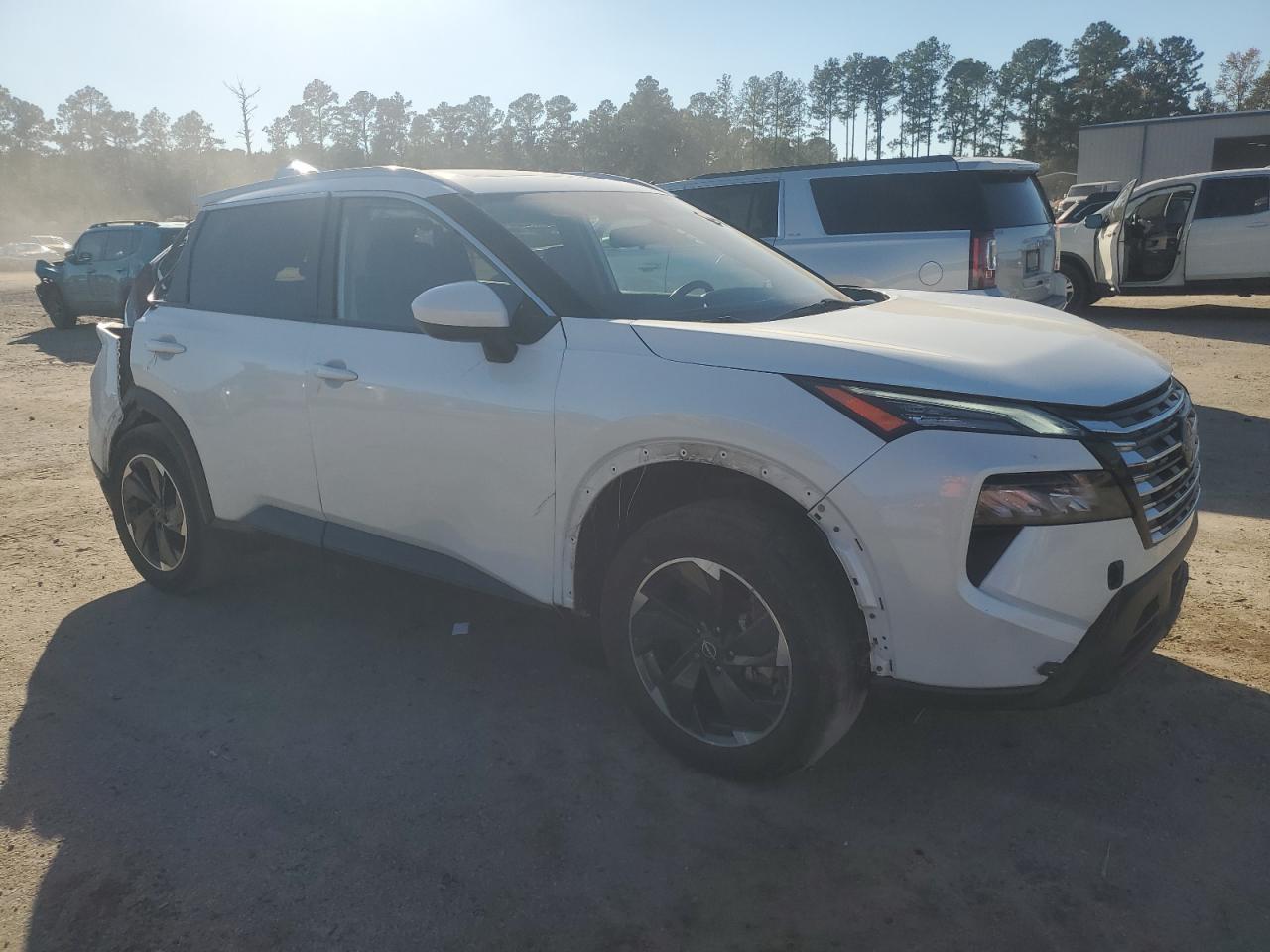2024 NISSAN ROGUE