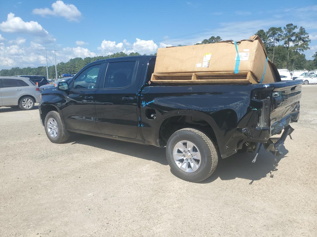 2024 CHEVROLET Silverado