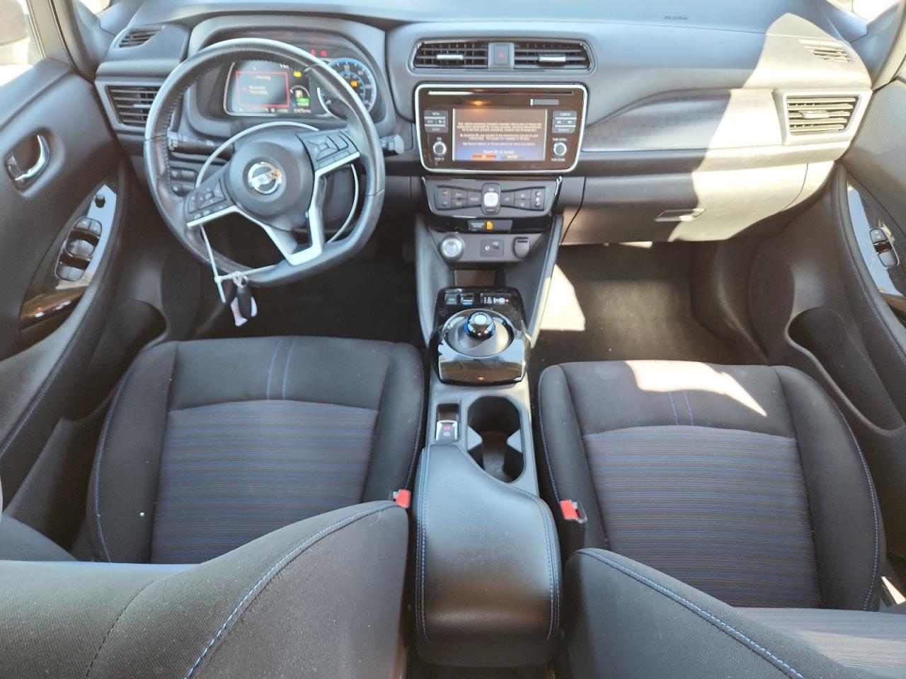 2018 NISSAN LEAF
