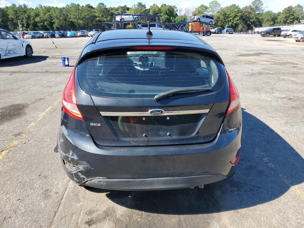 2012 FORD Fiesta