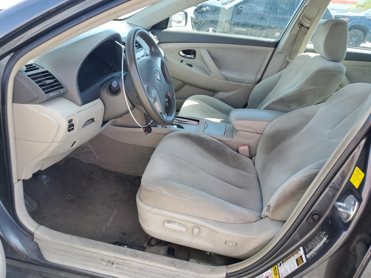 2011 TOYOTA CAMRY