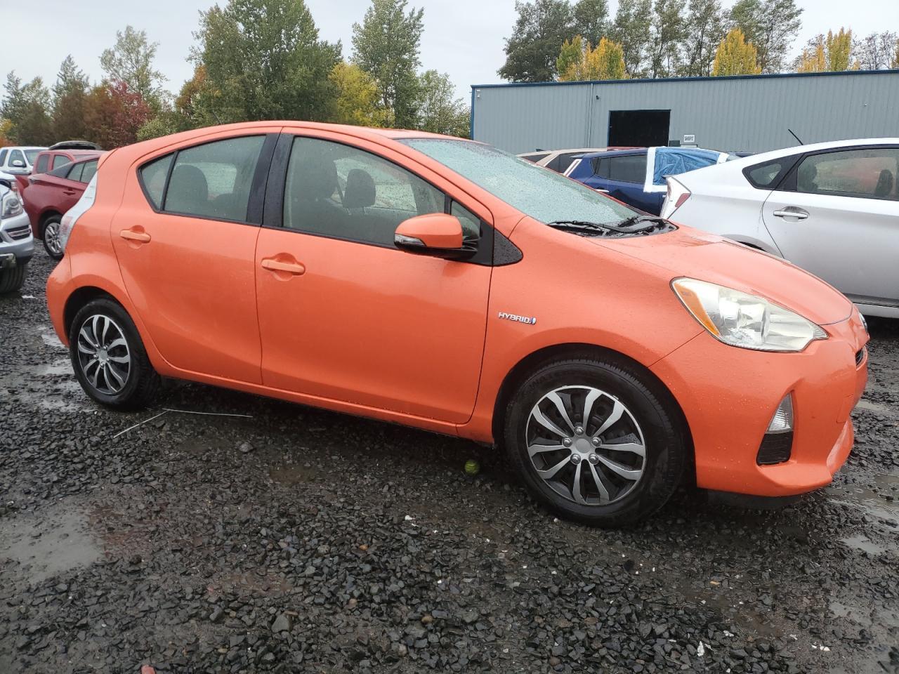 2012 TOYOTA Prius c