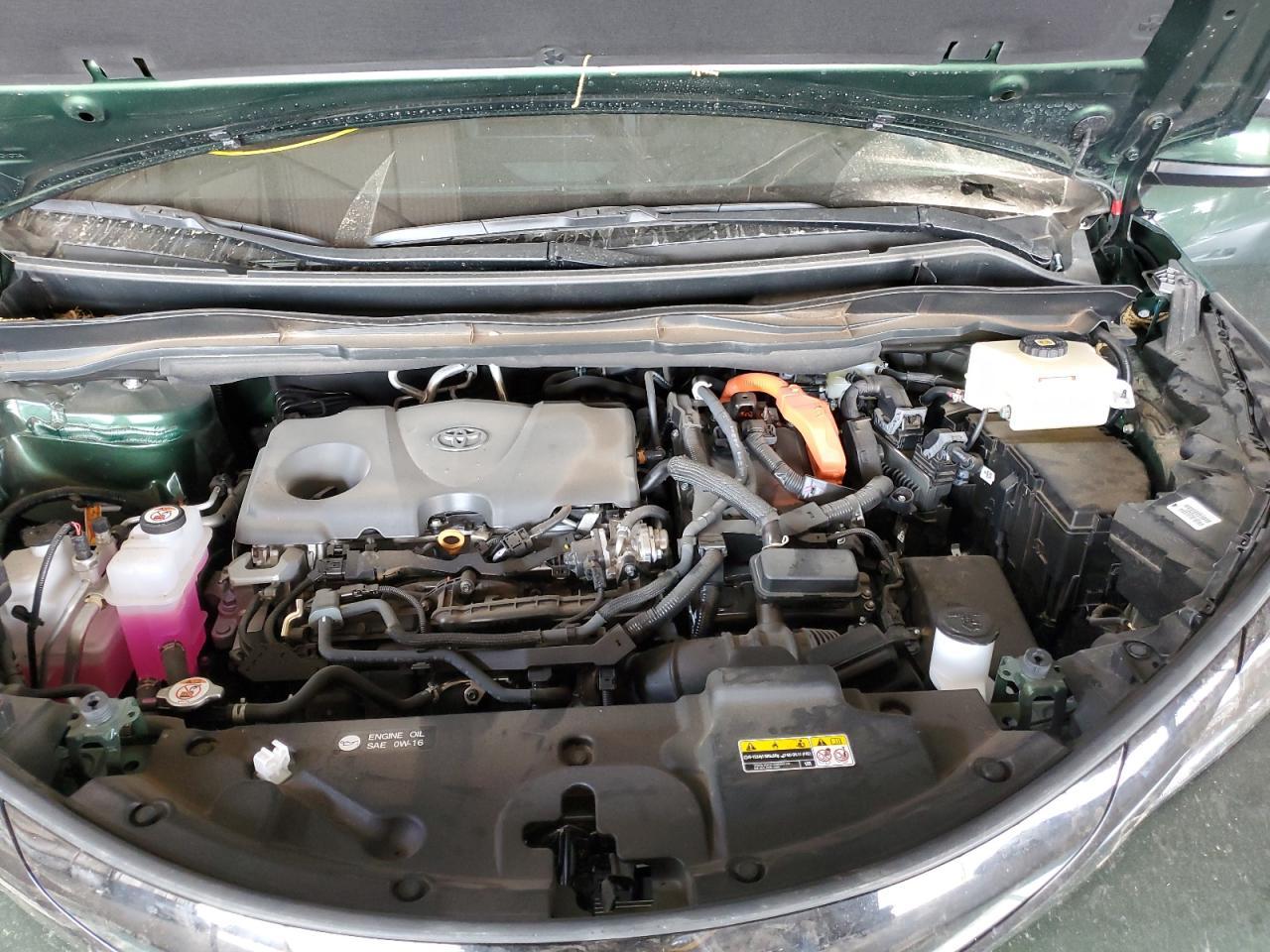 2025 TOYOTA SIENNA