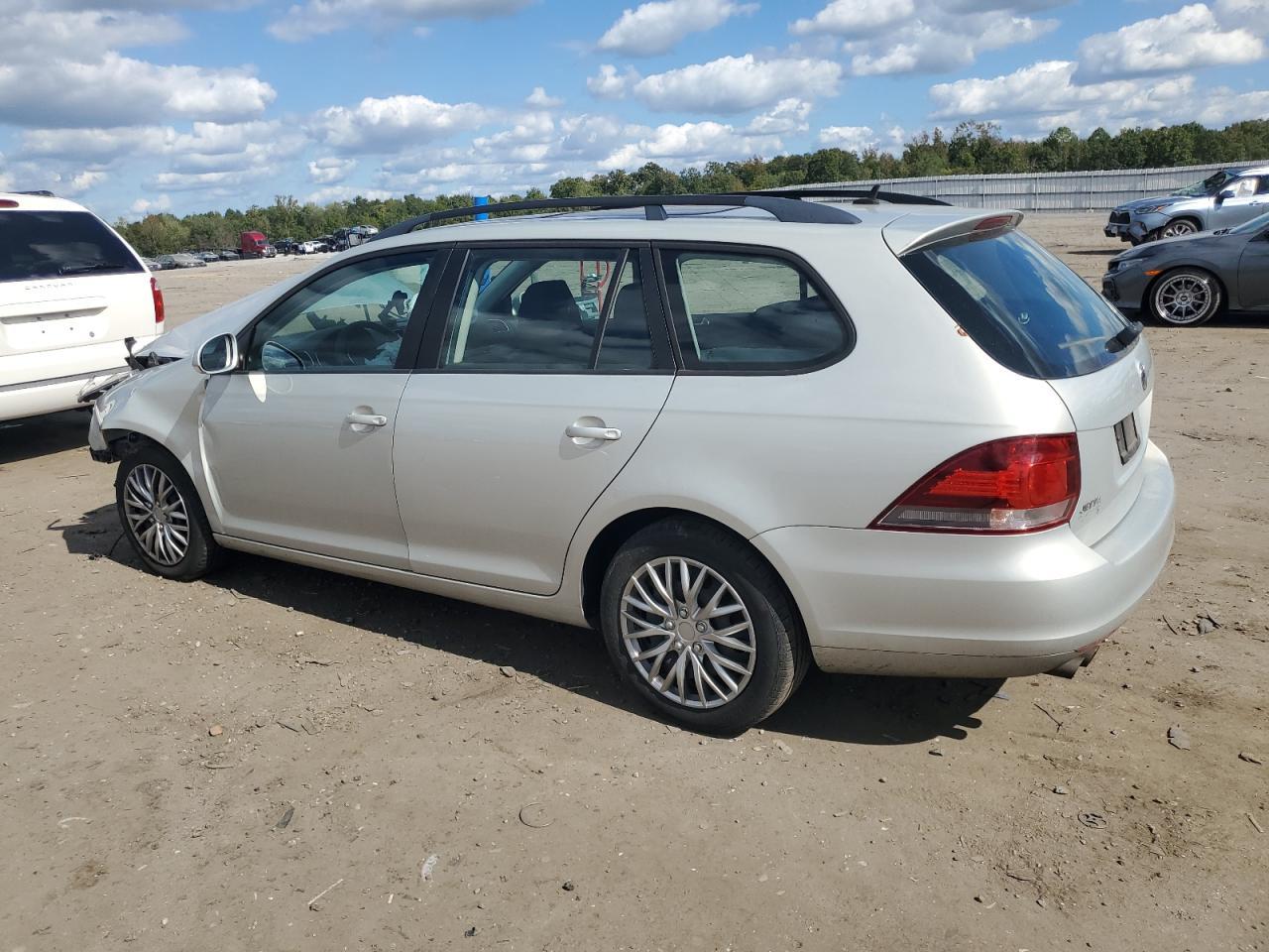 2010 VOLKSWAGEN JETTA