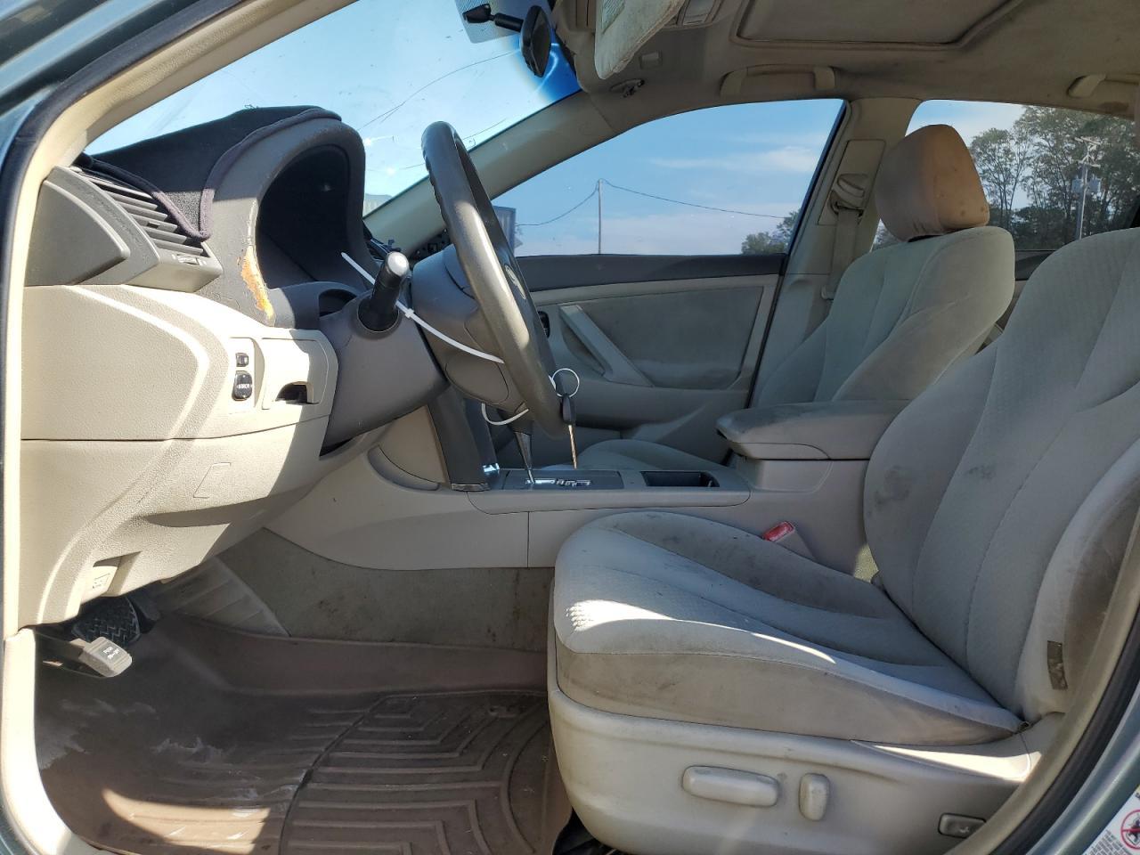2009 TOYOTA CAMRY
