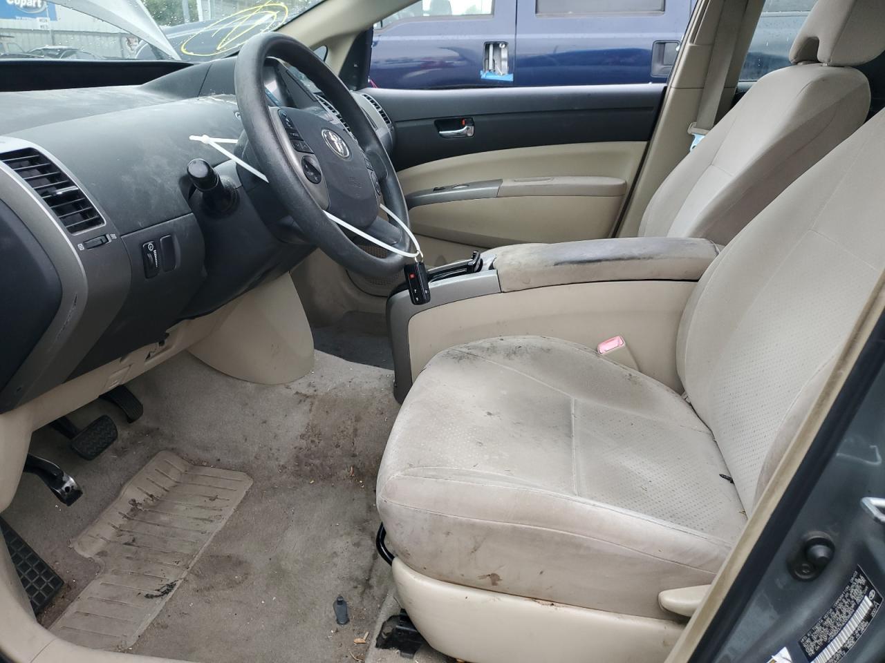 2004 TOYOTA PRIUS