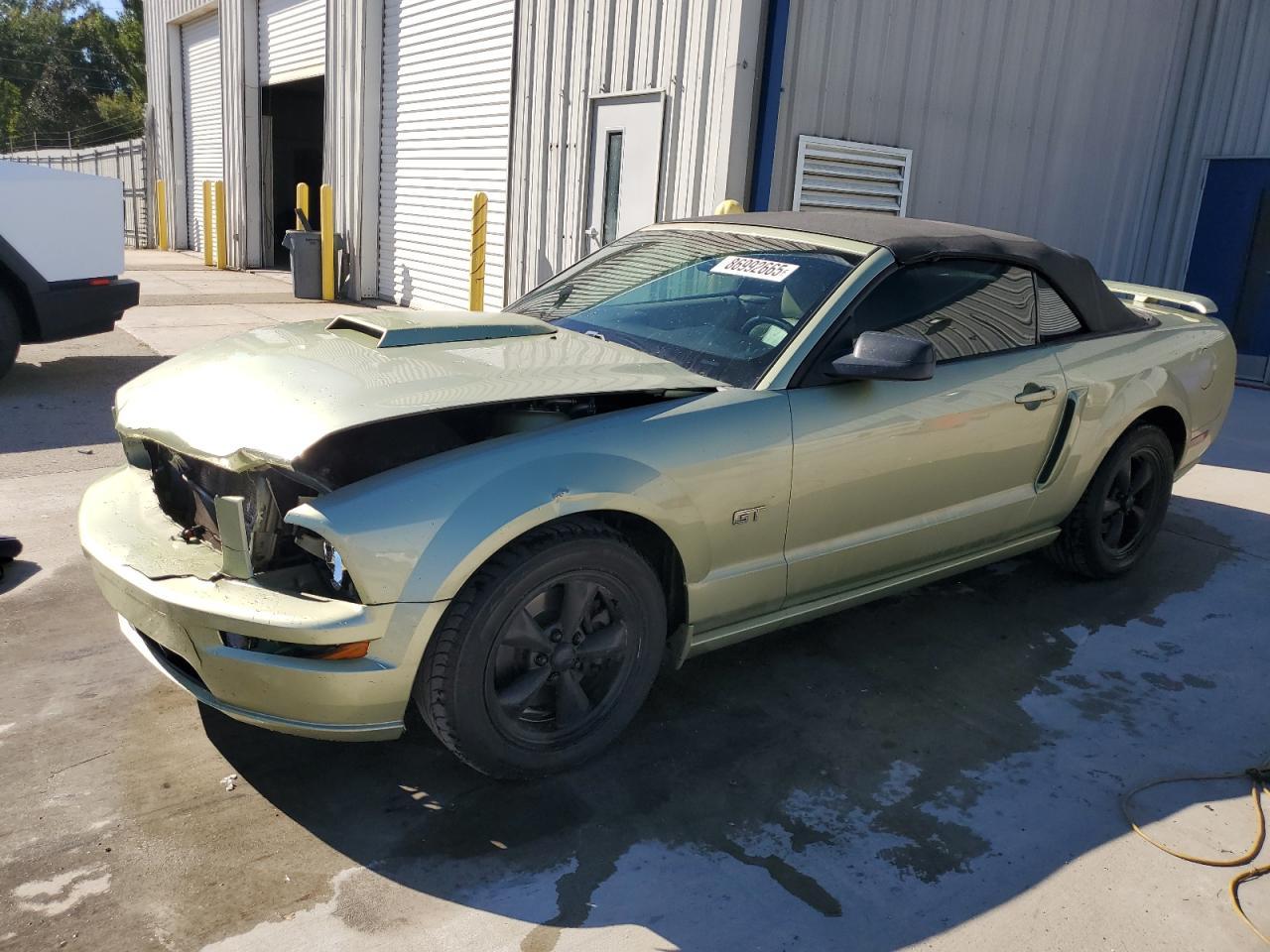 2006 FORD MUSTANG
