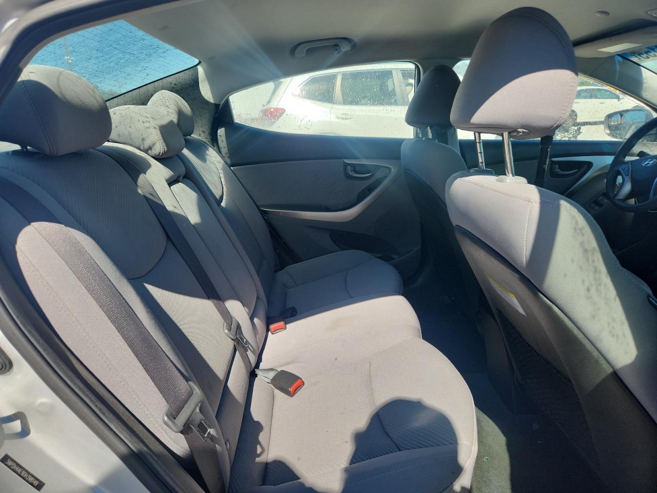 2013 HYUNDAI ELANTRA