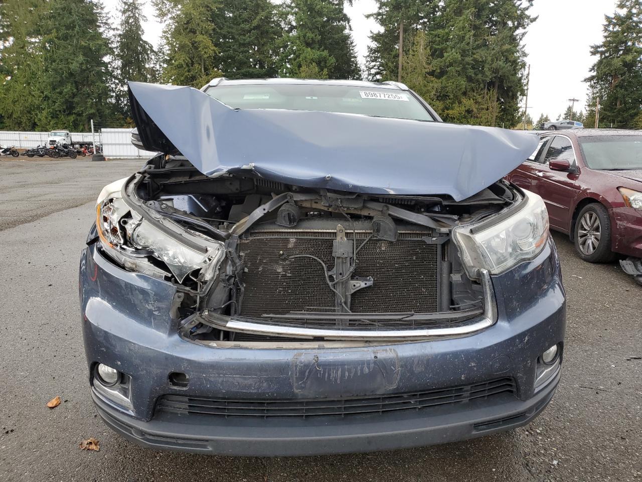 2016 TOYOTA HIGHLANDER