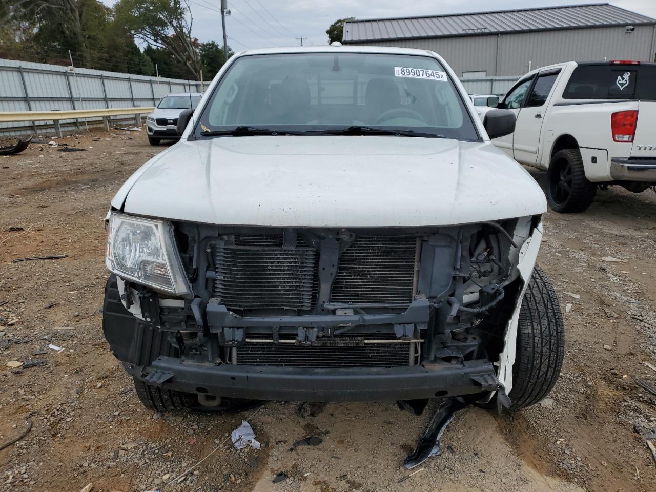 2016 NISSAN Frontier