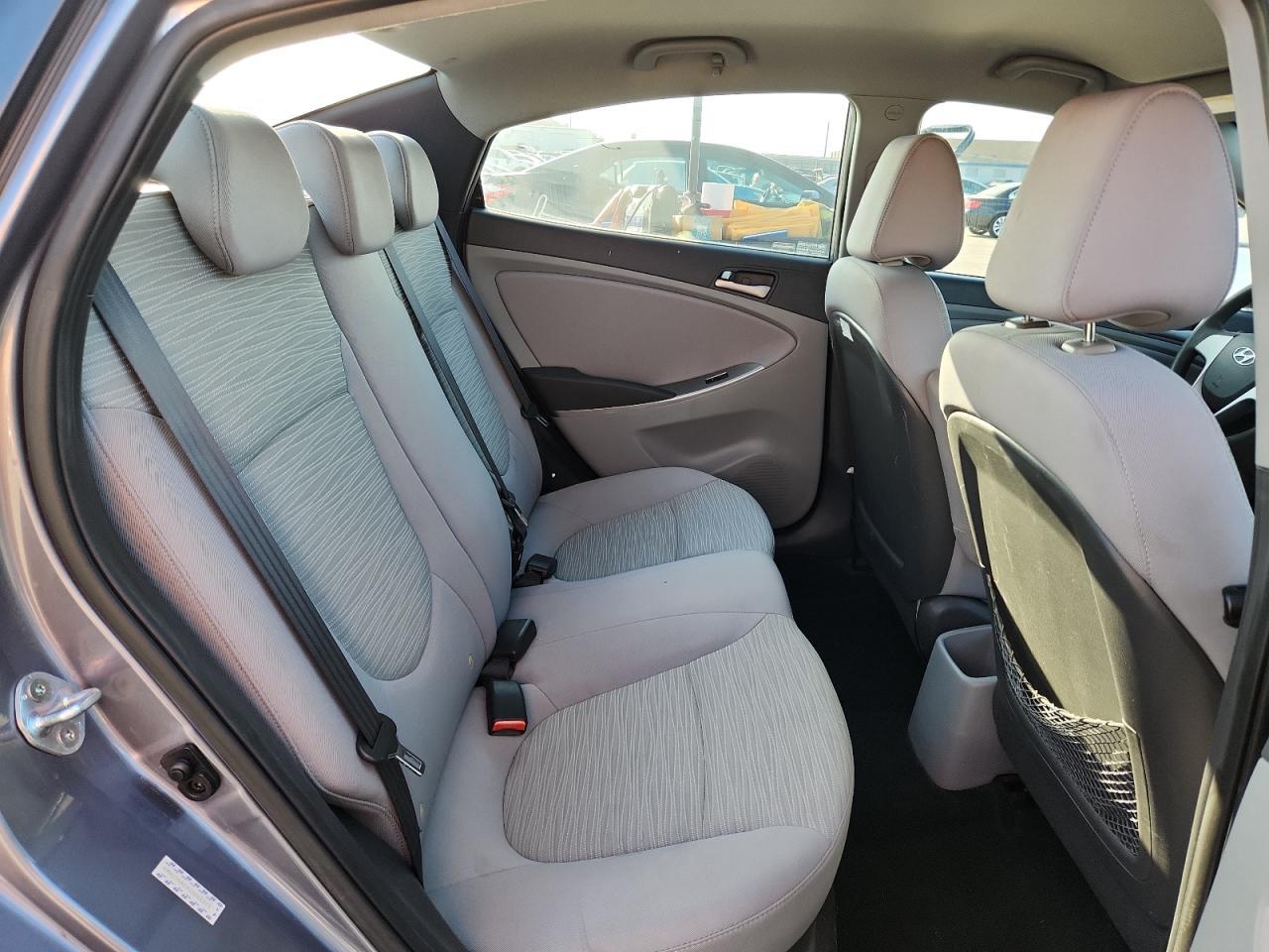 2016 HYUNDAI ACCENT