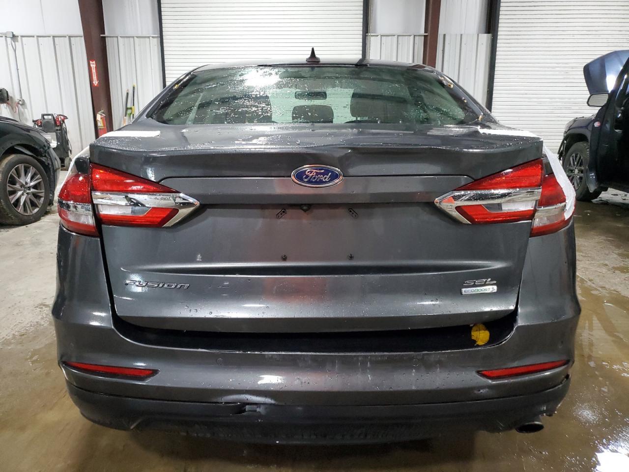 2019 FORD FUSION