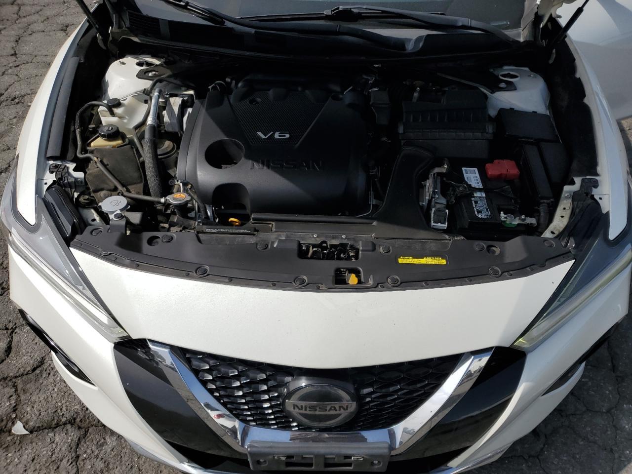 2019 NISSAN Maxima