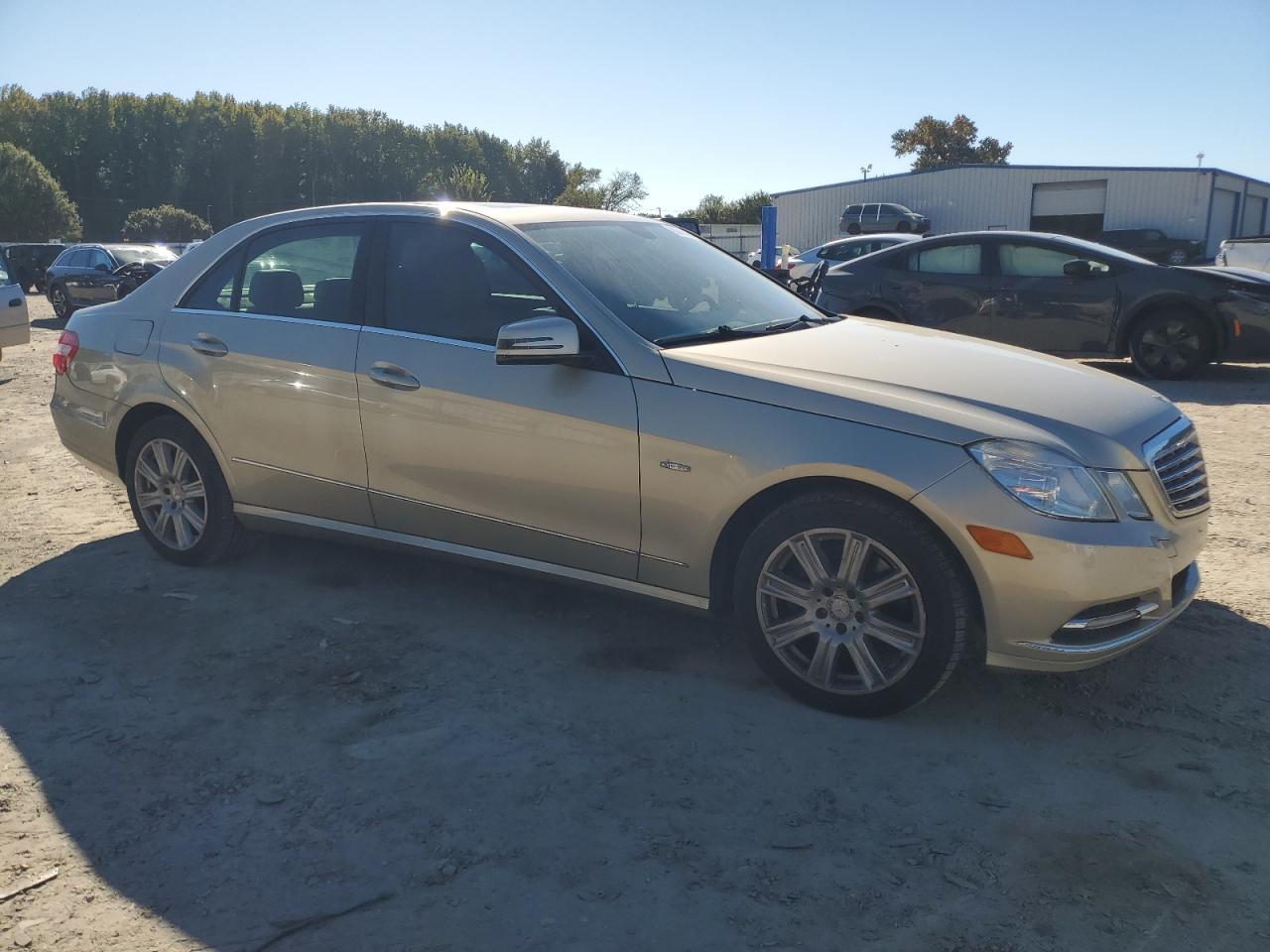 2012 MERCEDES-BENZ E-Class