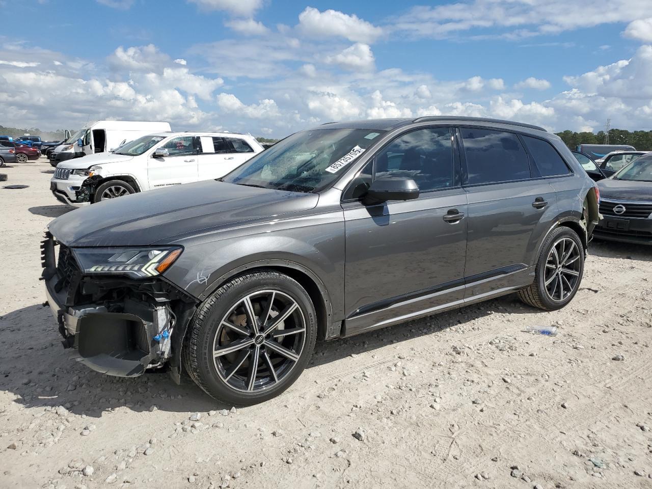 2021 AUDI Q7