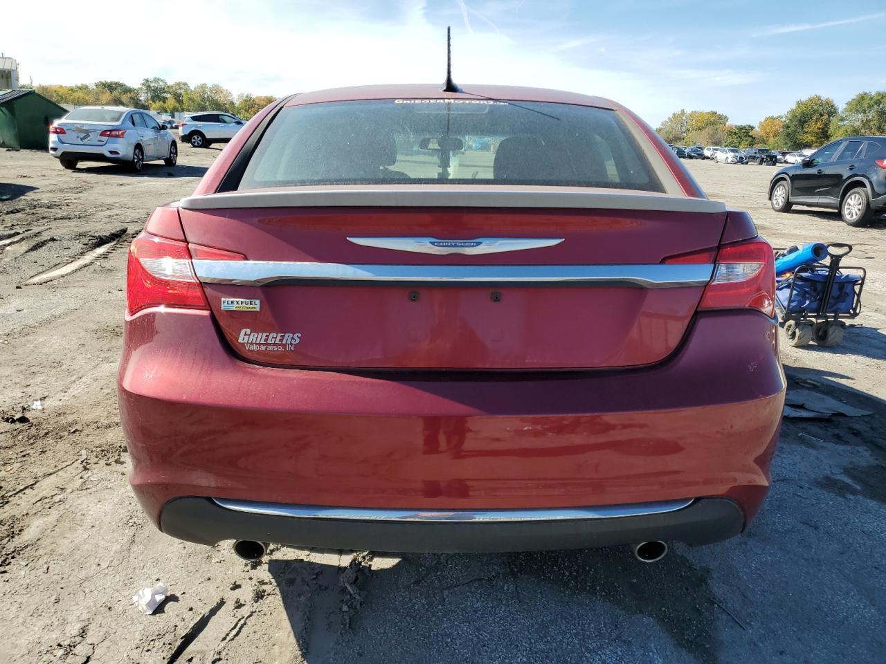 2013 CHRYSLER 200
