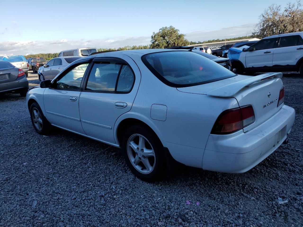 1997 NISSAN Maxima