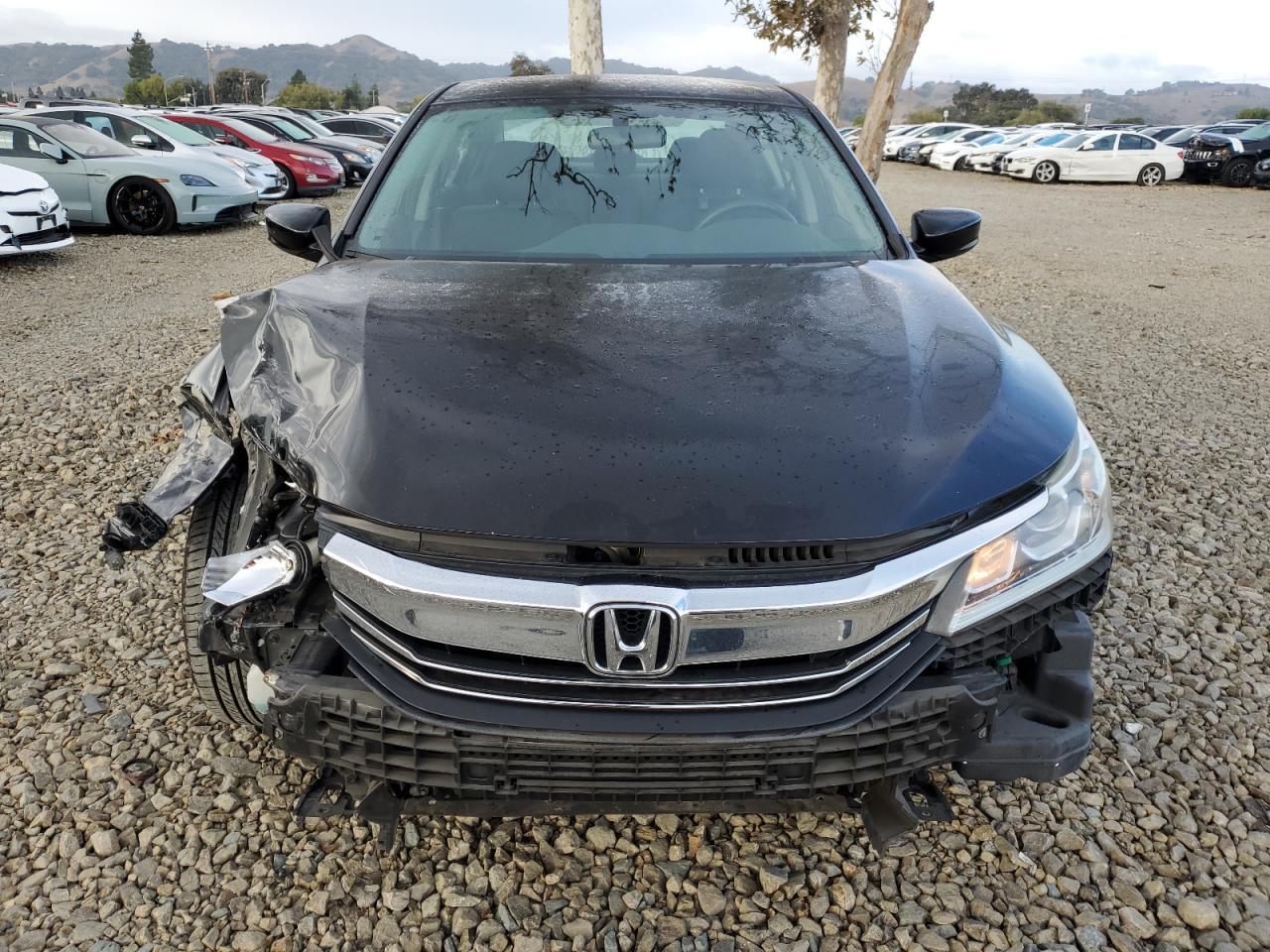 2017 HONDA ACCORD