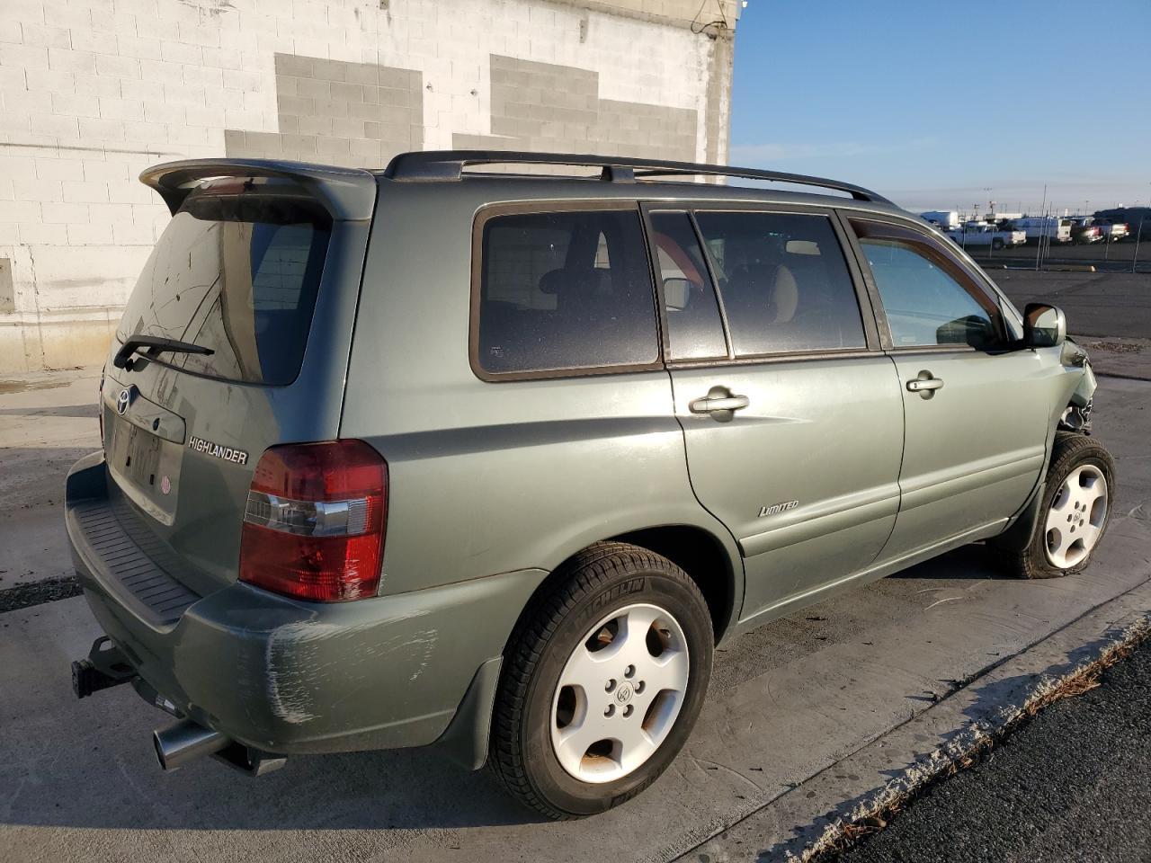 2006 TOYOTA HIGHLANDER