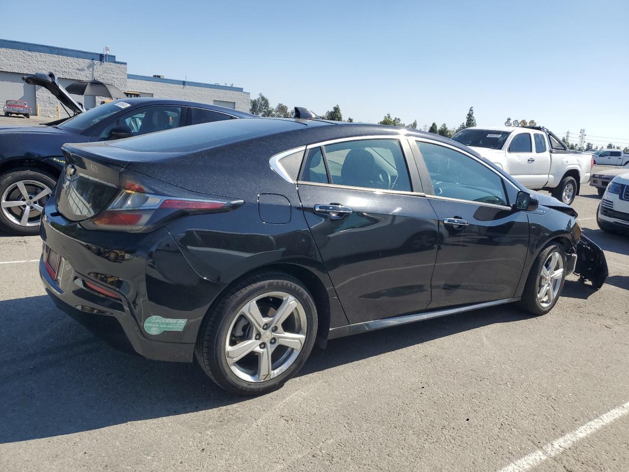 2017 CHEVROLET VOLT