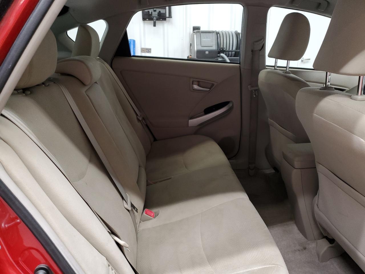 2011 TOYOTA PRIUS