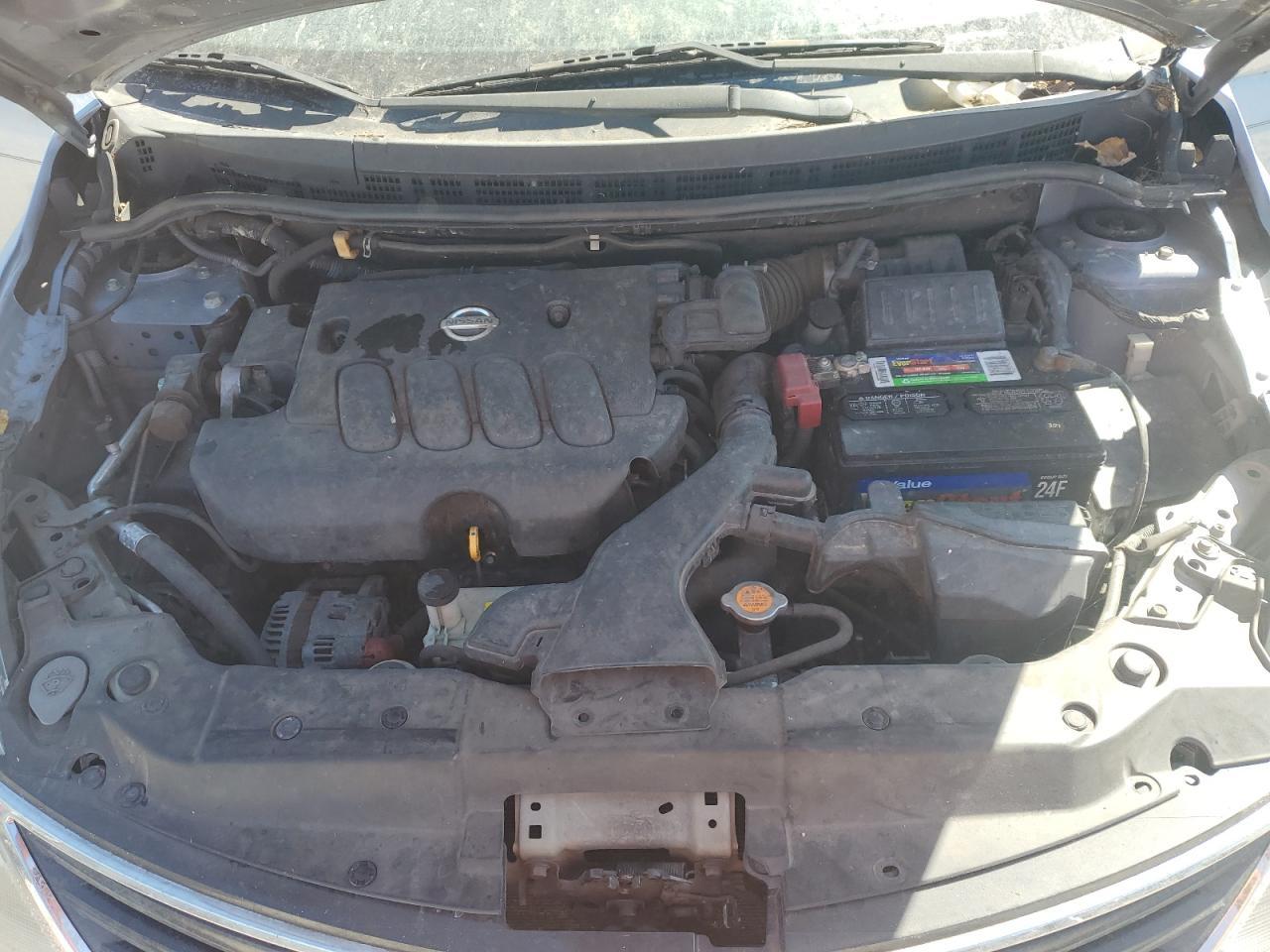 2010 NISSAN VERSA