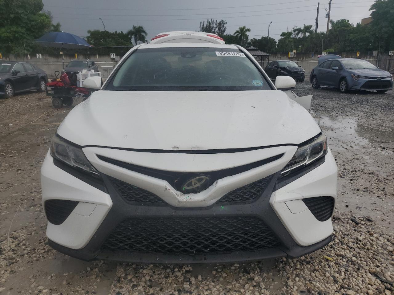 2018 TOYOTA CAMRY