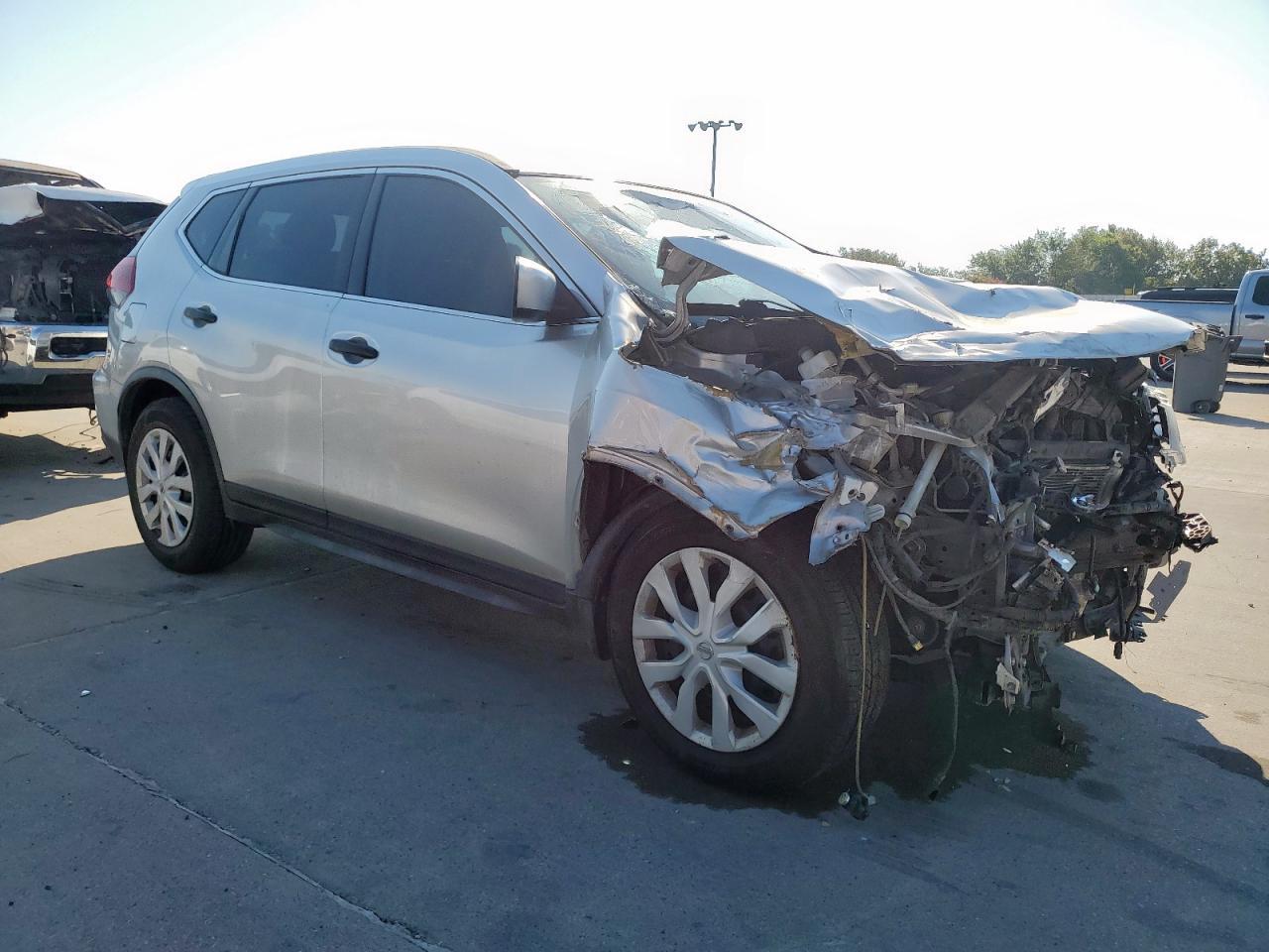 2018 NISSAN ROGUE