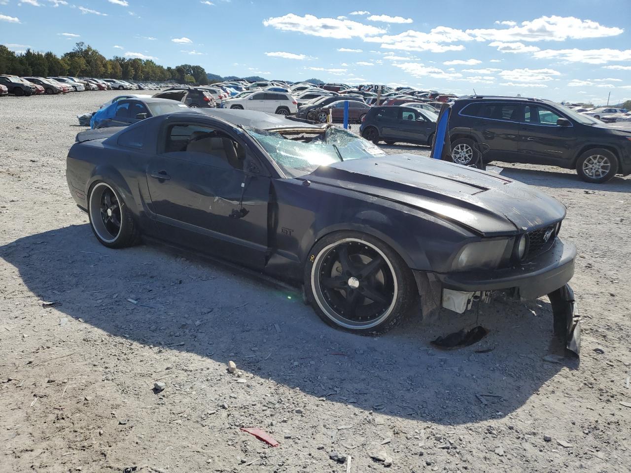 2006 FORD MUSTANG