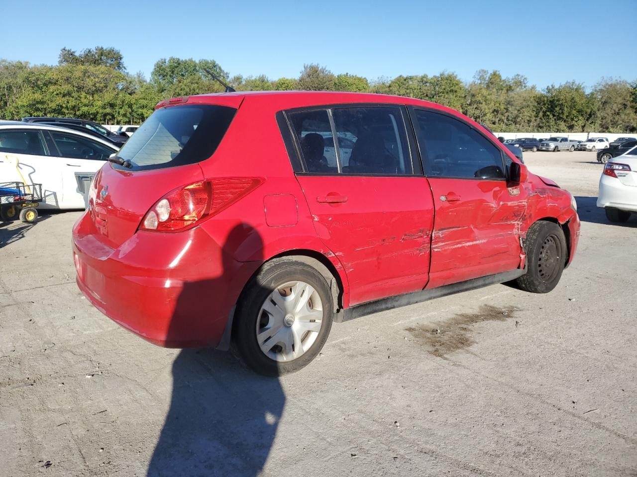 2010 NISSAN VERSA