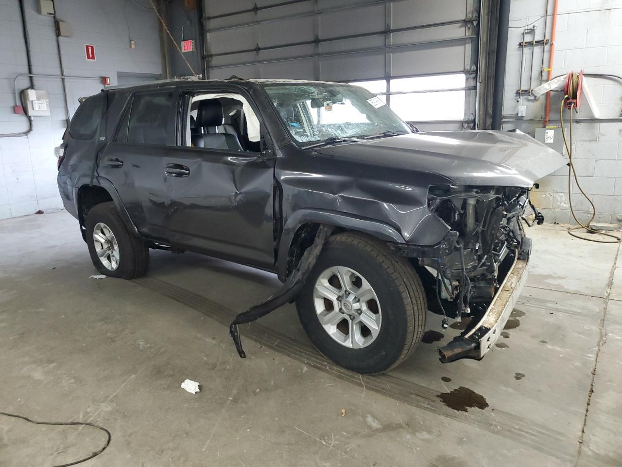 2016 TOYOTA 4Runner