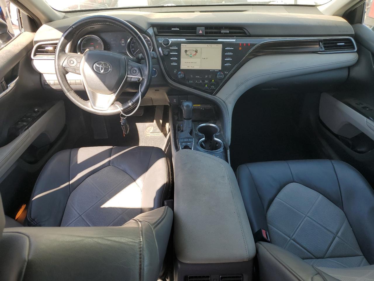 2019 TOYOTA CAMRY