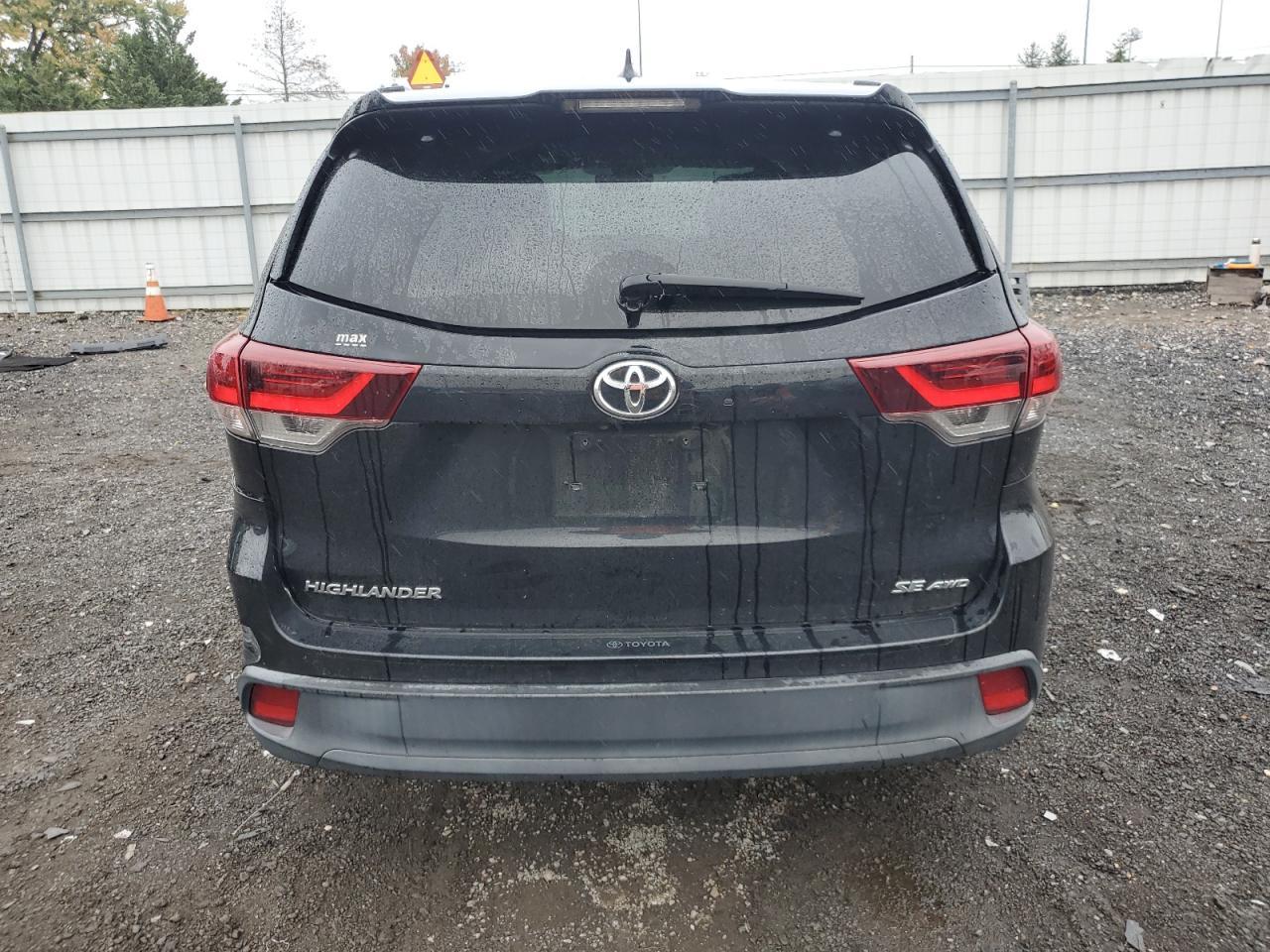 2019 TOYOTA HIGHLANDER