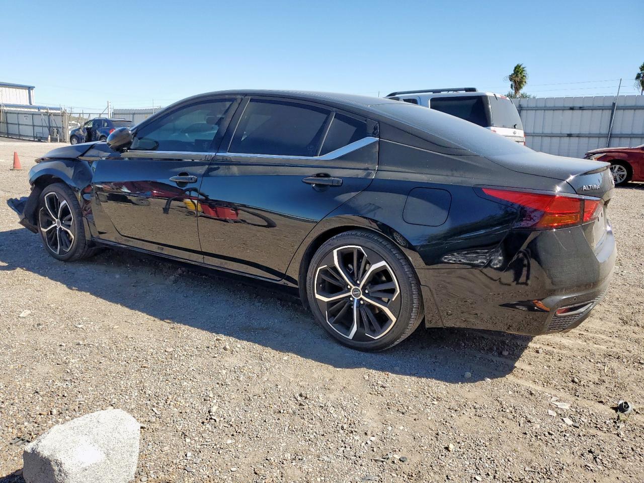 2025 NISSAN ALTIMA