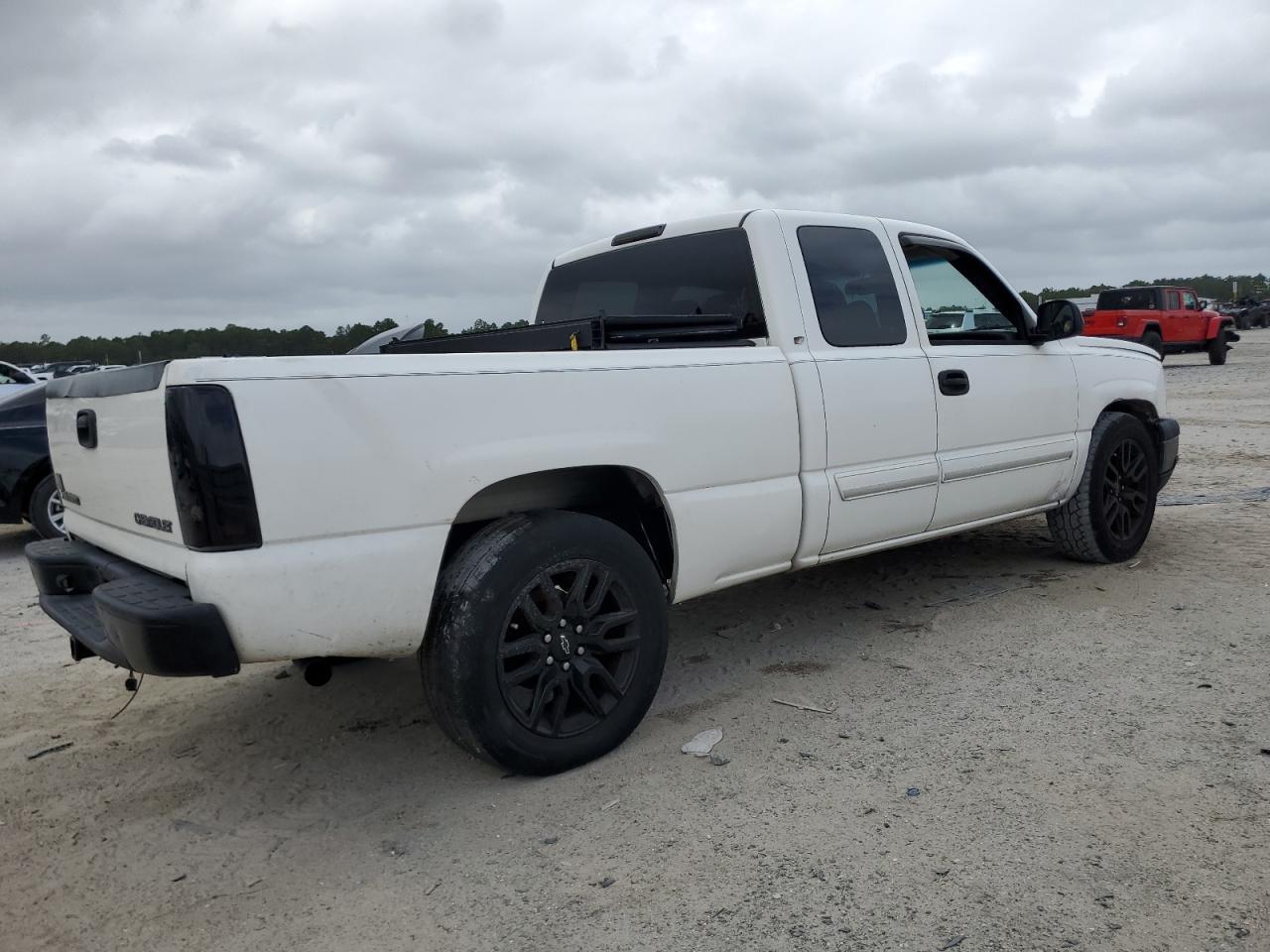 2004 CHEVROLET Silverado