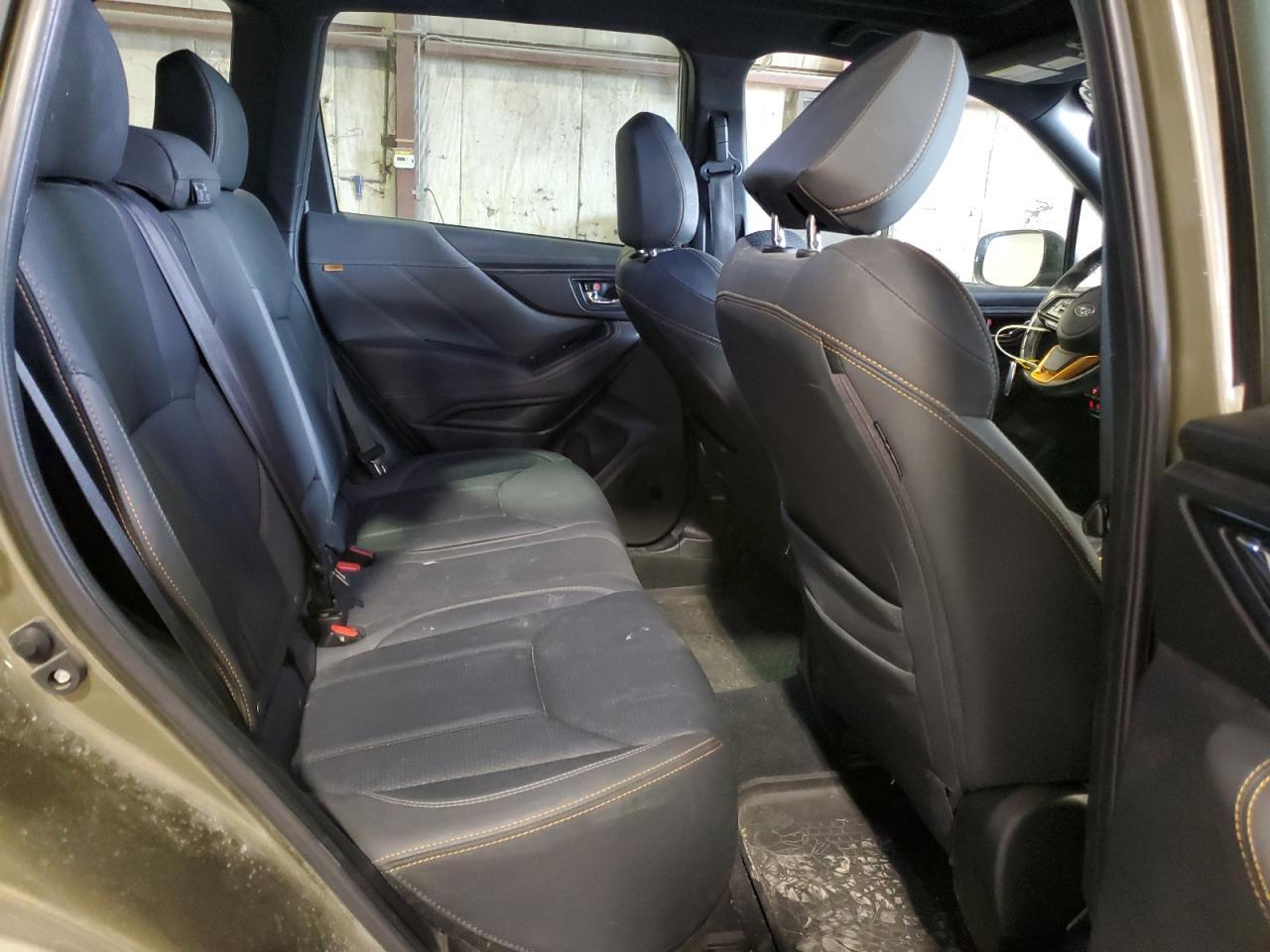 2022 SUBARU FORESTER