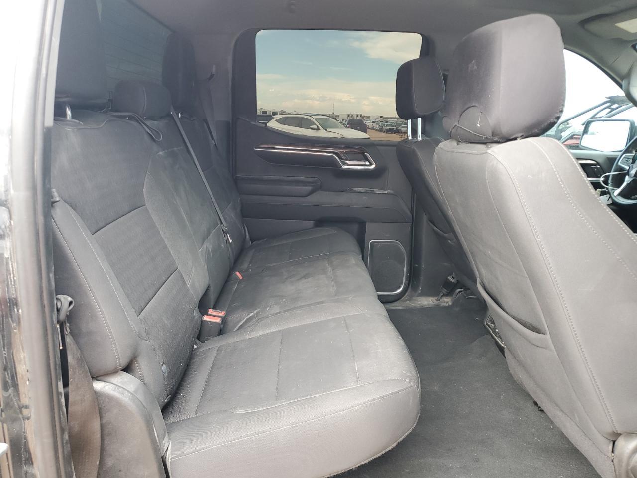 2023 CHEVROLET Silverado