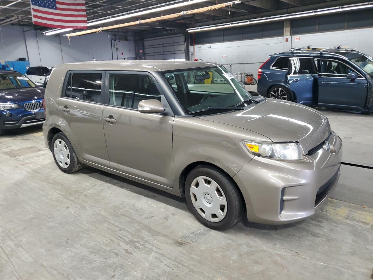 2011 TOYOTA SCION