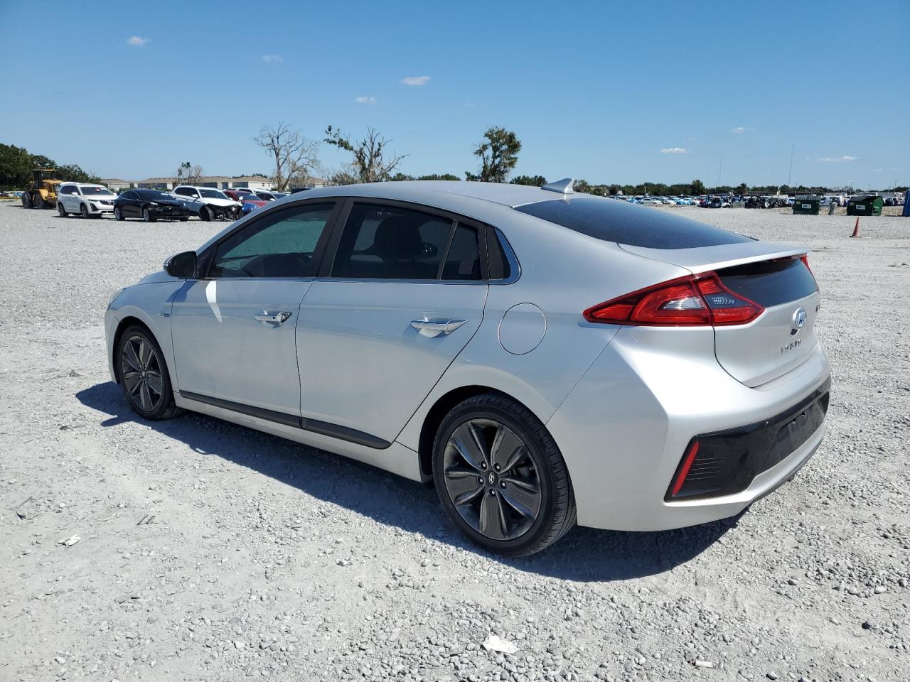 2017 HYUNDAI Ioniq