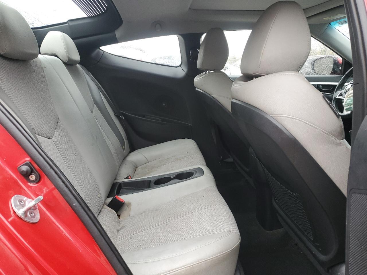 2012 HYUNDAI VELOSTER