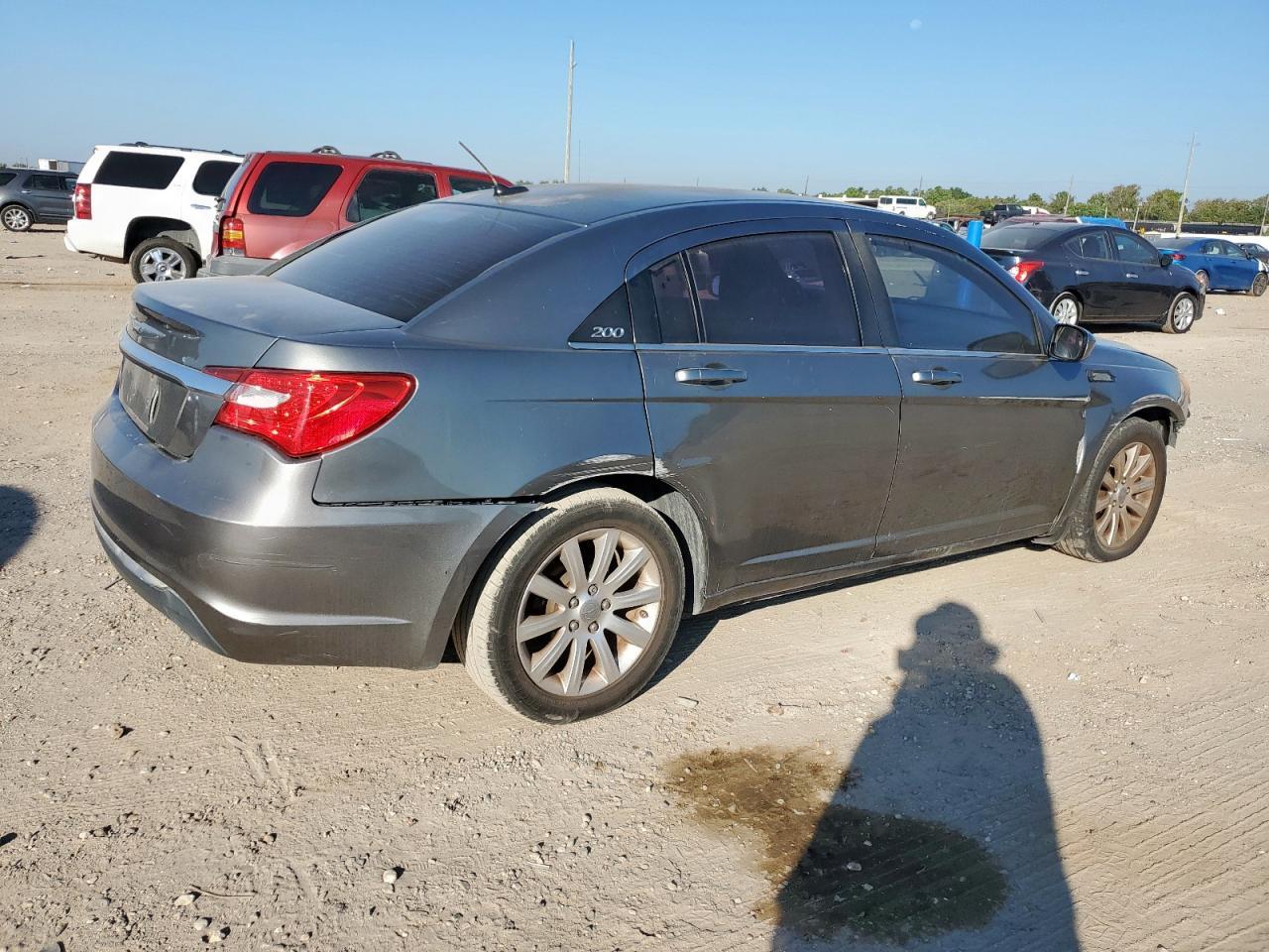 2012 CHRYSLER 200