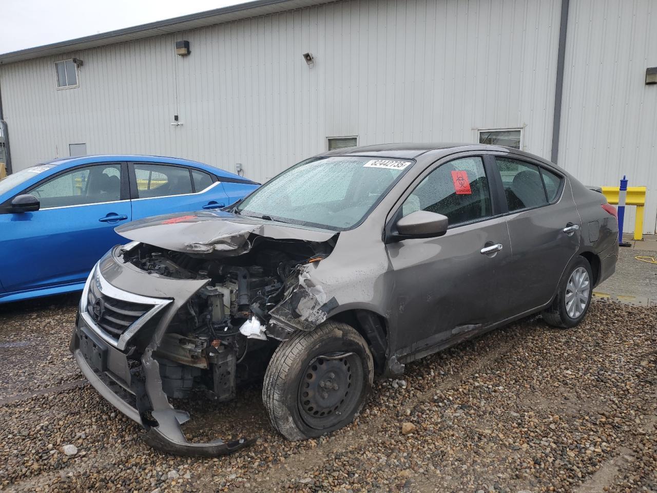 2016 NISSAN VERSA
