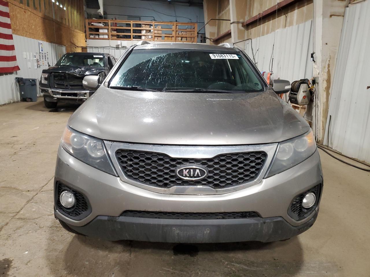 2013 KIA SORENTO
